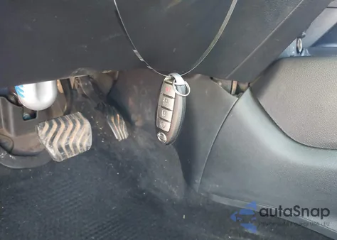 2017 Nissan Rogue Sv из США, поврежденный, VIN KNMAT2MT6HP587917